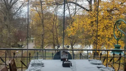 Лаунж-кафе "Бломанже"